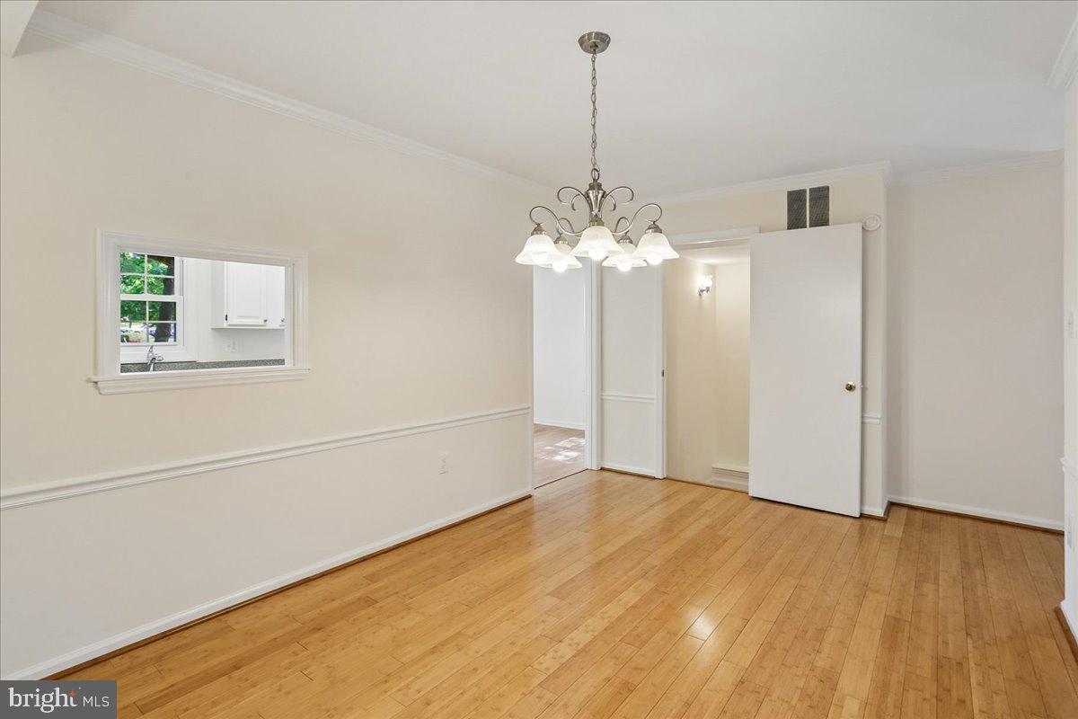 3708 Gawayne Terrace, Unit 37083 Silver Spring, MD 20906 - Photo 18 of 73 Dining Room