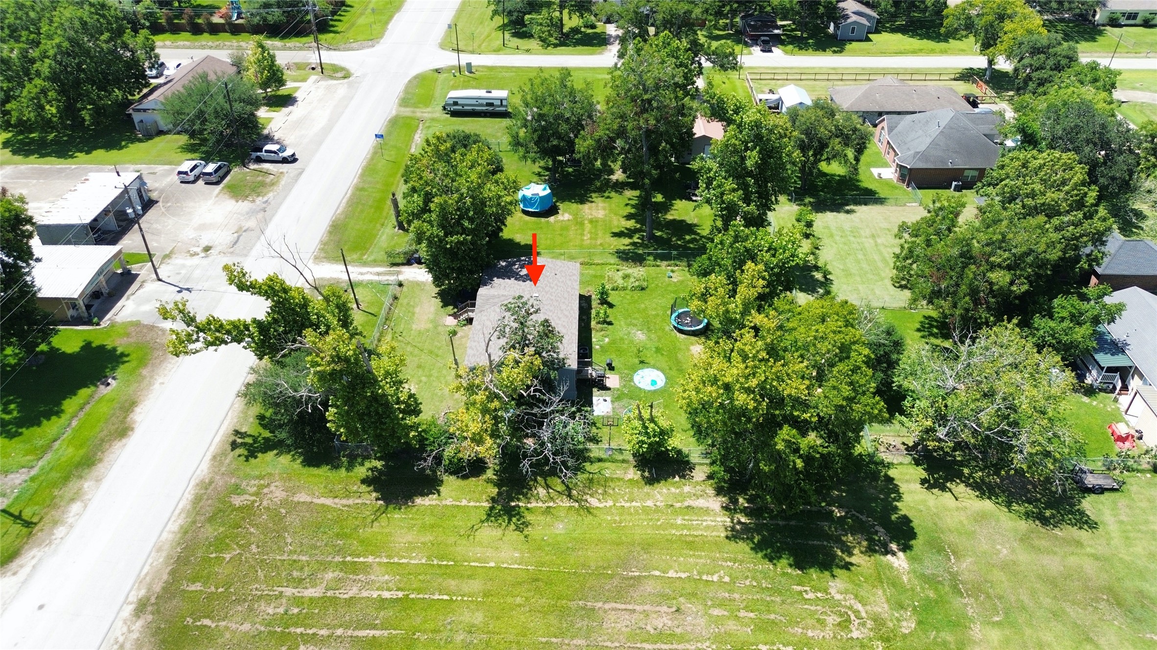 1721 Main Street Danbury, TX 77534 - Photo 14 of 17 a view of a garden