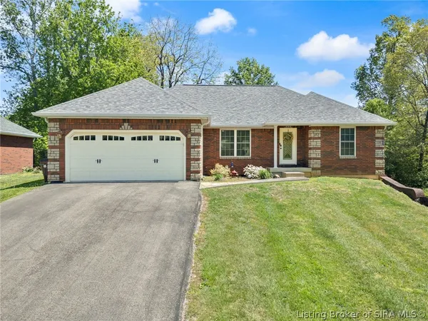$340,000 | 642 O'Bannon Court, Corydon, IN 47112