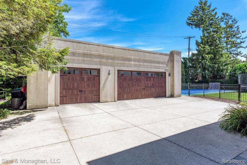 1040 Devonshire Road Grosse Pointe Park, MI 48230 - Photo 70 of 95