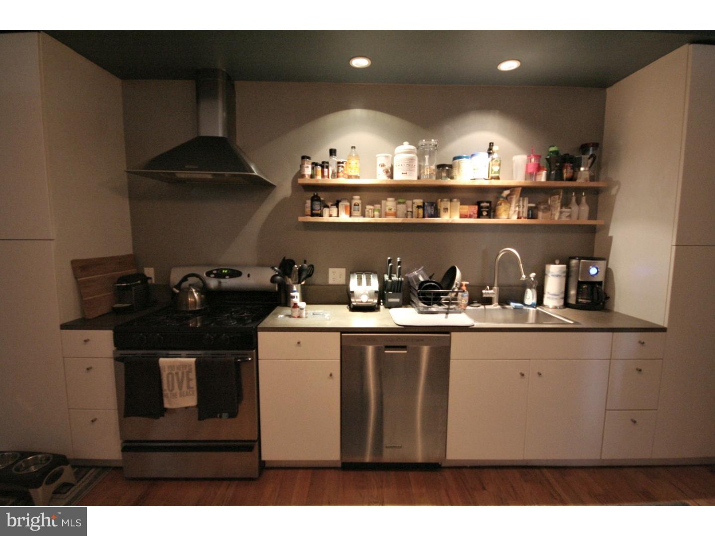 1016-18 Hamilton Street, Unit 1 Philadelphia, PA 19123 - Photo 8 of 18