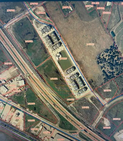 $99,500 | 85 I-45, Ennis, TX 75119