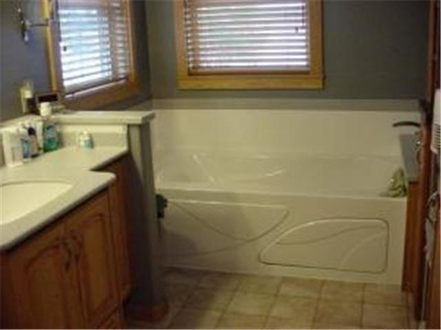 27836 Prairie Rose Road Elbow Lake, MN 56531 - Photo 9 of 12 Gallery Image 9