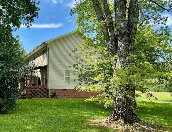 $385,000 | 814 Sneed Road, Soddy Daisy, TN 37379