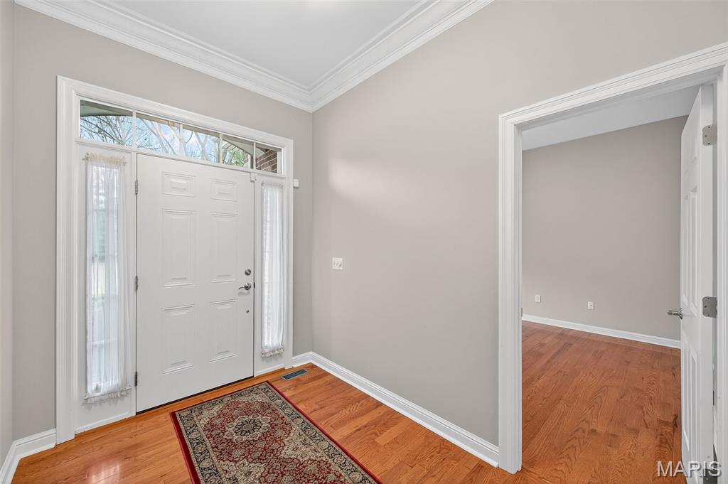 663 Barrow Ridge Court Ellisville, MO 63021 - Photo 4 of 40