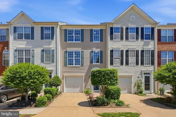 $565,000 | 8435 Byers Drive, Alexandria, VA 22309