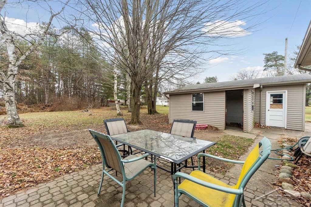 8453 South Vassar Road Millington, MI 48746 - Photo 27 of 34 50098153-26.JPG
