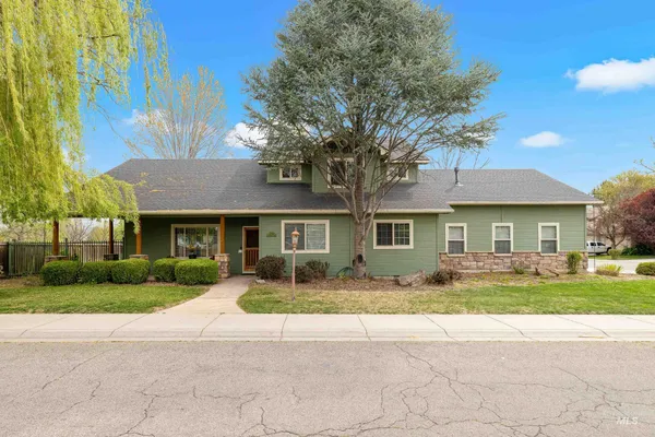$649,900 | 4394 North Colonial Park Way, Boise, ID 83713