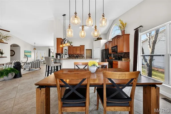 $574,900 | 57 Aspen Ridge Court, St. Peters, MO 63376