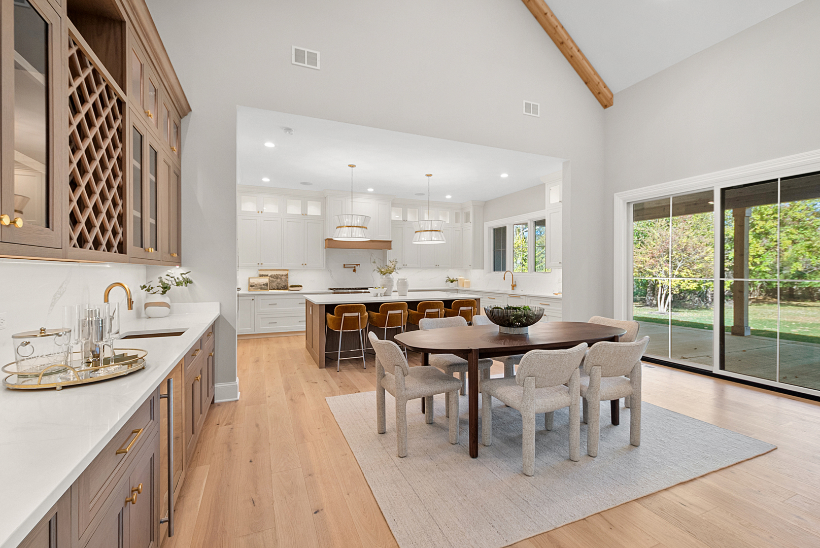 10940 German Church Road La Grange, IL 60525 - Photo 14 of 40 a large kitchen with a table and chairs