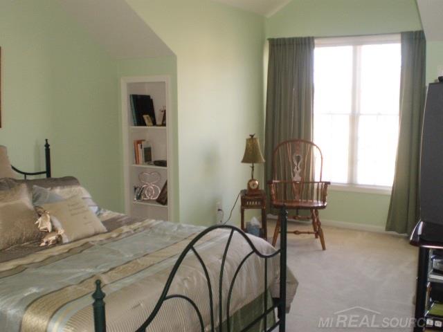1923 Dunham Drive, Unit 90 Rochester, MI 48306 - Photo 21 of 27 Bedroom 2