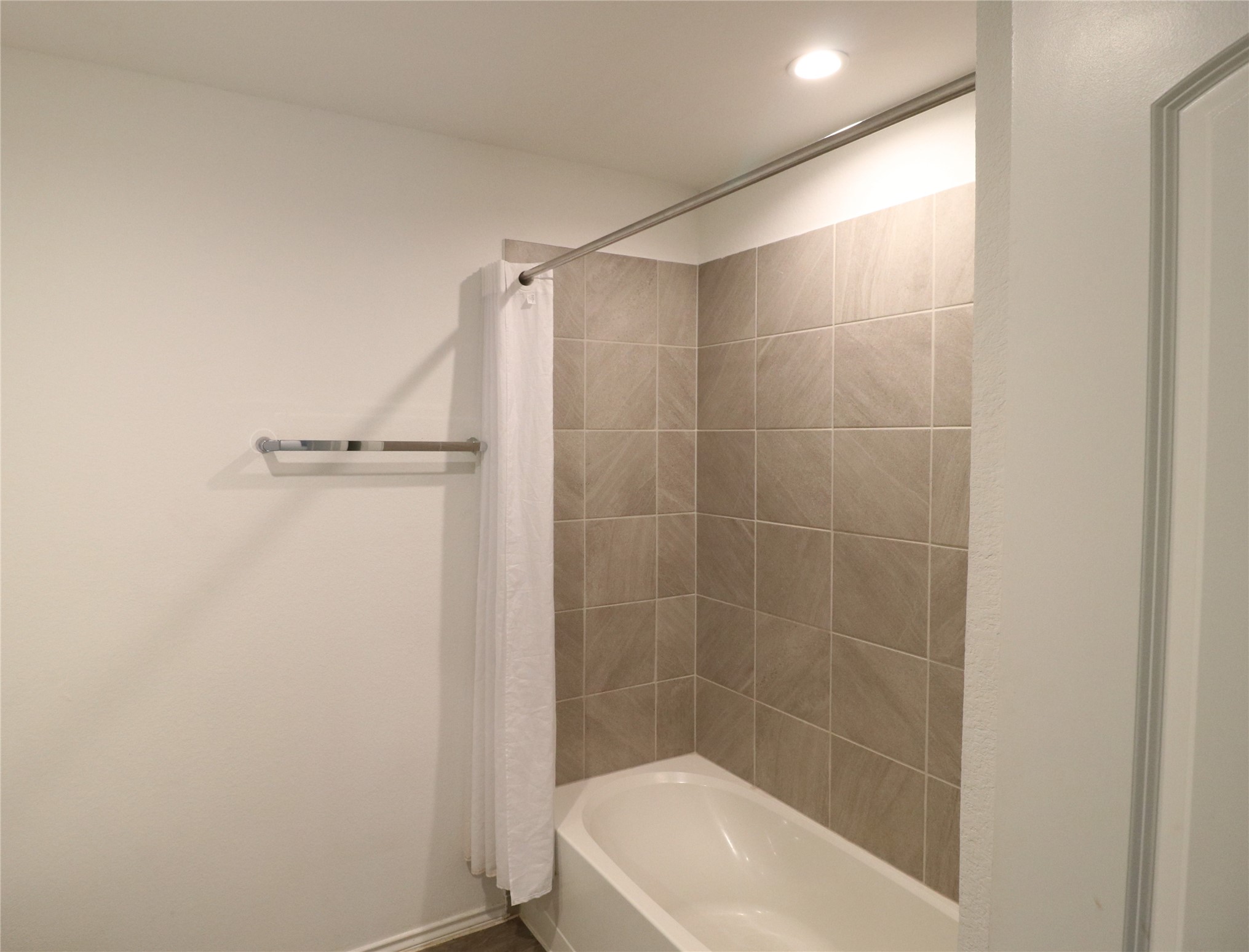 5415 Tuscany Hills Lane Spring, TX 77373 - Photo 13 of 18 a bathroom with a shower and a toilet