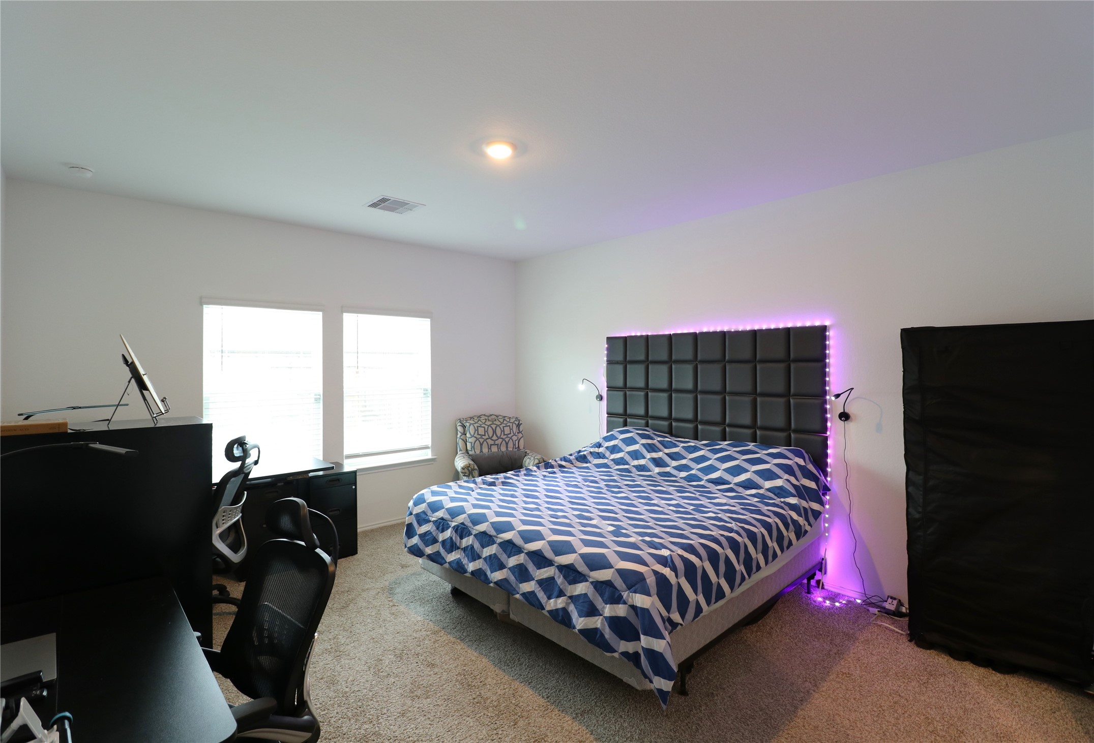 5415 Tuscany Hills Lane Spring, TX 77373 - Photo 6 of 18 a bedroom with a bed window and dresser