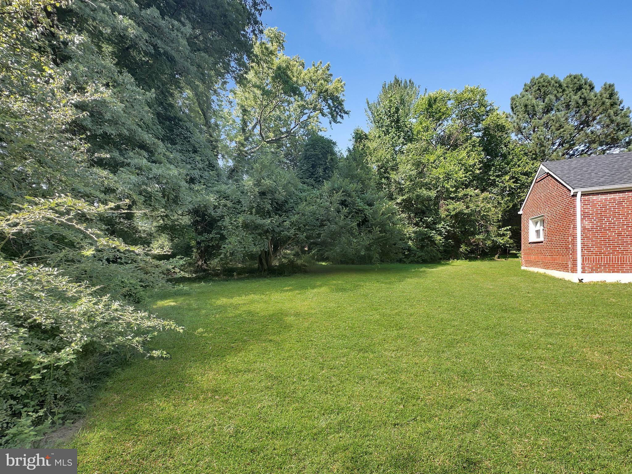 11236 McCubbin Avenue Upper Falls, MD 21156 - Photo 34 of 42 Backyard