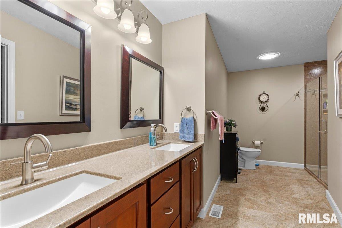 5316 Manhattan Drive Springfield, IL 62711 - Photo 21 of 45 Gallery Image 21