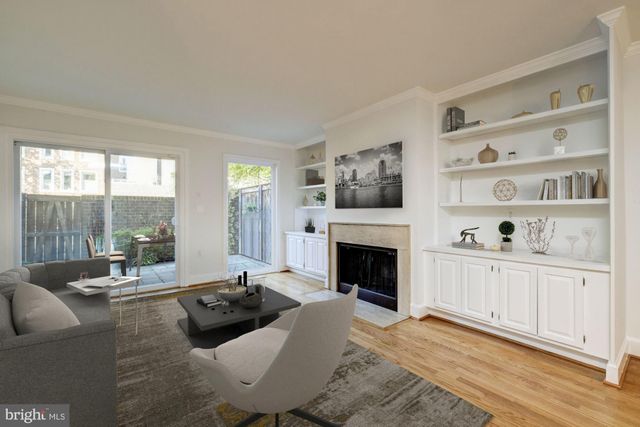 $982,500 | 4283 Embassy Park Drive Northwest, Washington, DC 20016