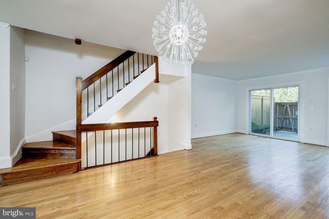 $982,500 | 4283 Embassy Park Drive Northwest, Washington, DC 20016