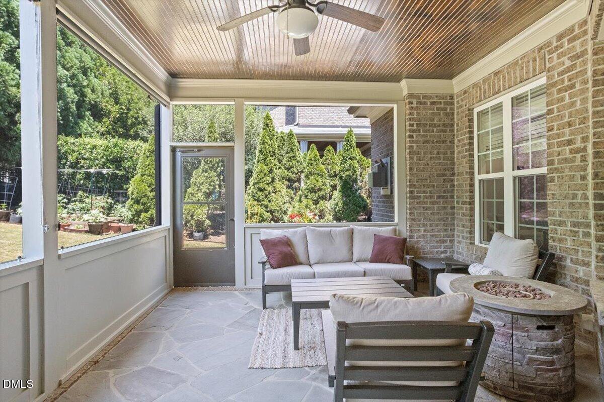 7915 Longleaf Branch Court Raleigh, NC 27612 - Photo 41 of 55