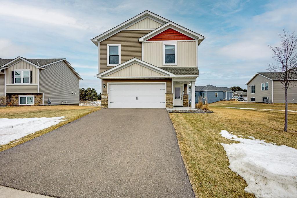 39626 Fallbrook Avenue North Branch, MN 55056 - Photo 1 of 40