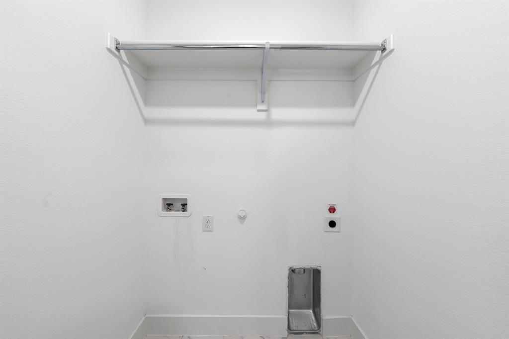 1723 Cypress Gap Trail Mansfield, TX 76063 - Photo 25 of 29 a view of small space