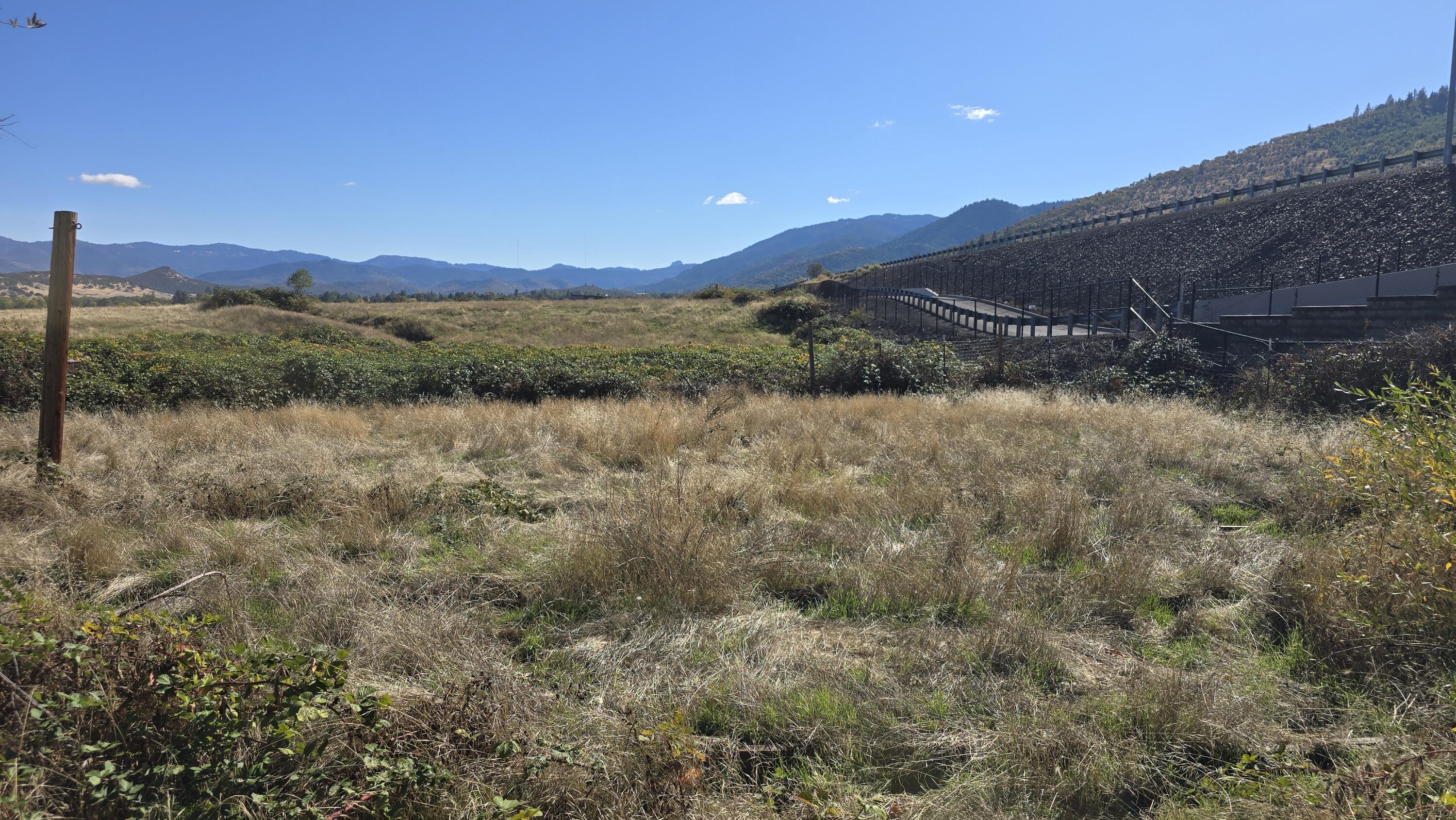488 Crowson Road Ashland, OR 97520 - Photo 26 of 30 a view of mountain with outdoor space
