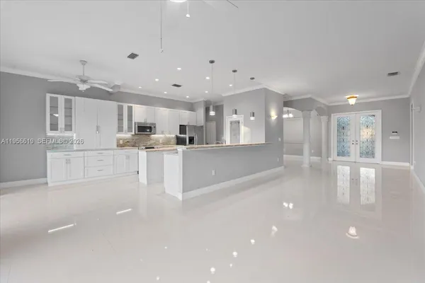 $1,050,000 | 16640 Northwest 86th Court, Miami Lakes, FL 33016