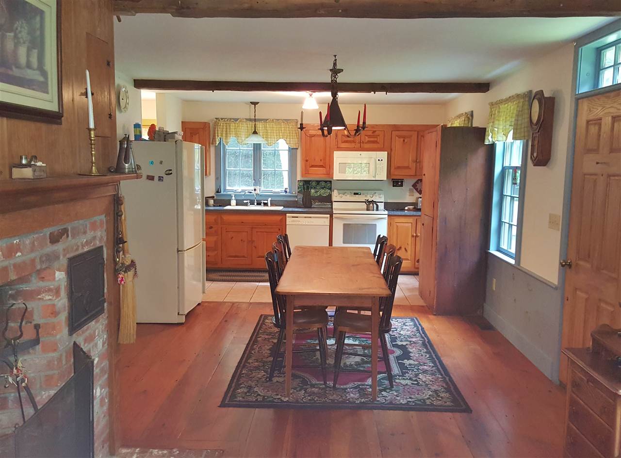 110 Lower Pratt Pond Road New Ipswich, NH 03071 - Photo 4 of 38