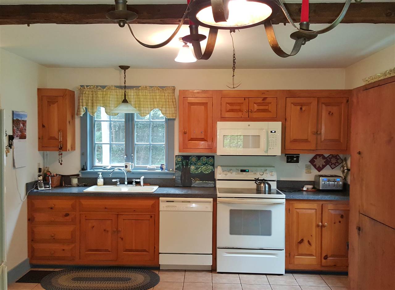 110 Lower Pratt Pond Road New Ipswich, NH 03071 - Photo 5 of 38