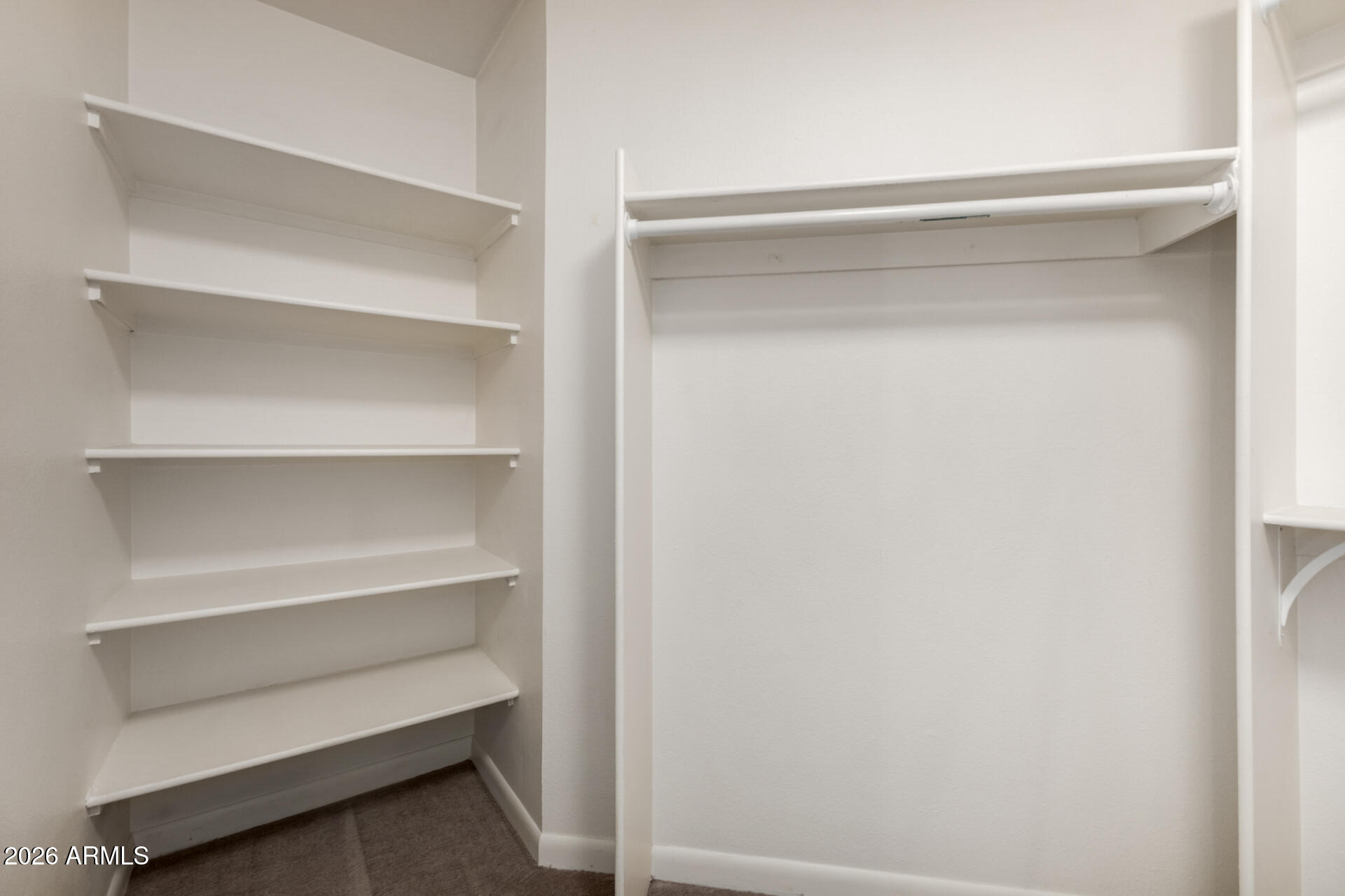 3845 East Greenway Road, Unit 211 Phoenix, AZ 85032 - Photo 16 of 31 15 Greenway 211