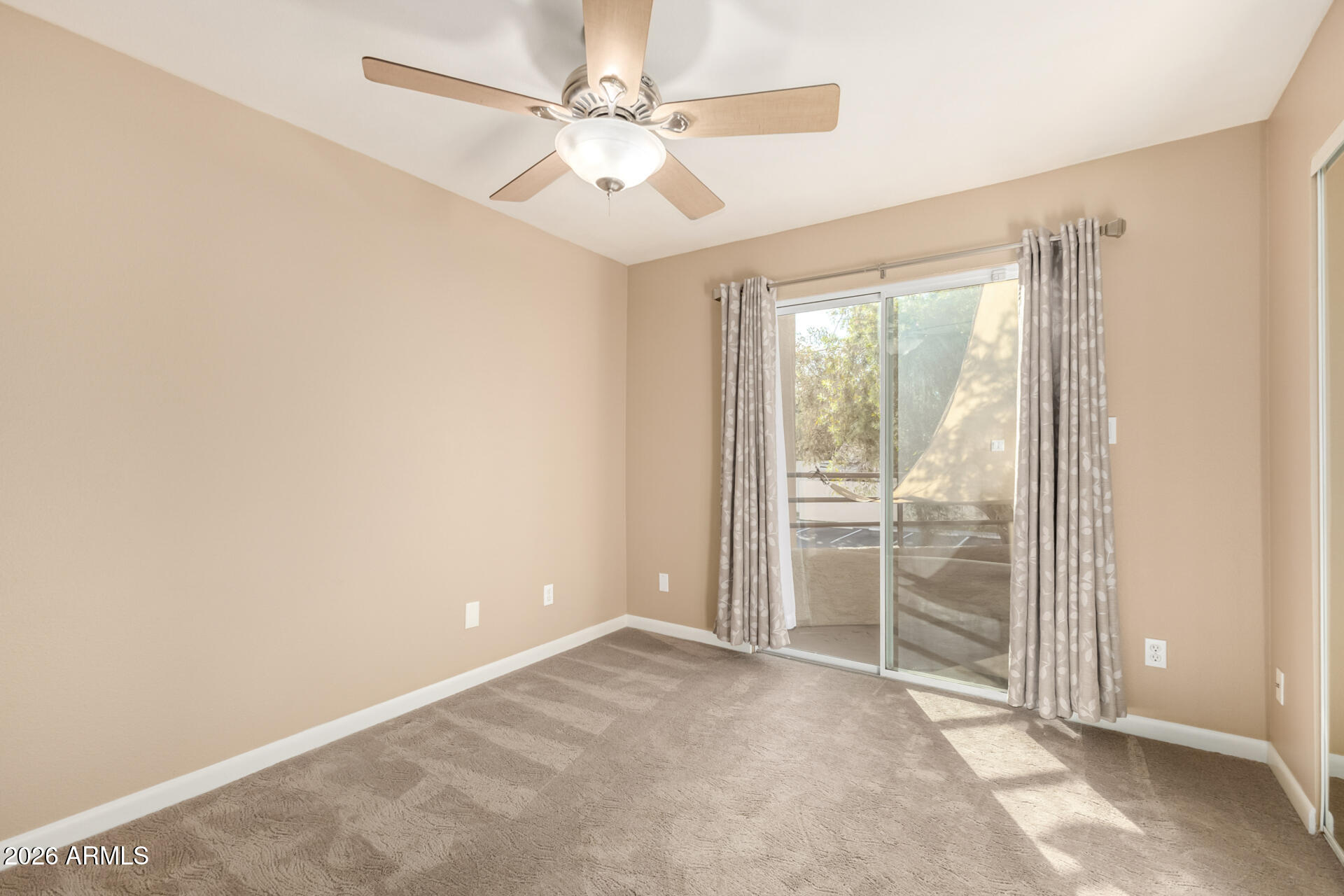 3845 East Greenway Road, Unit 211 Phoenix, AZ 85032 - Photo 18 of 31 17 Greenway 211