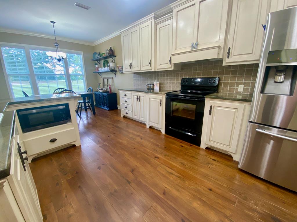 612 Ben Ivey Road Webb, AL 36376 - Photo 11 of 30