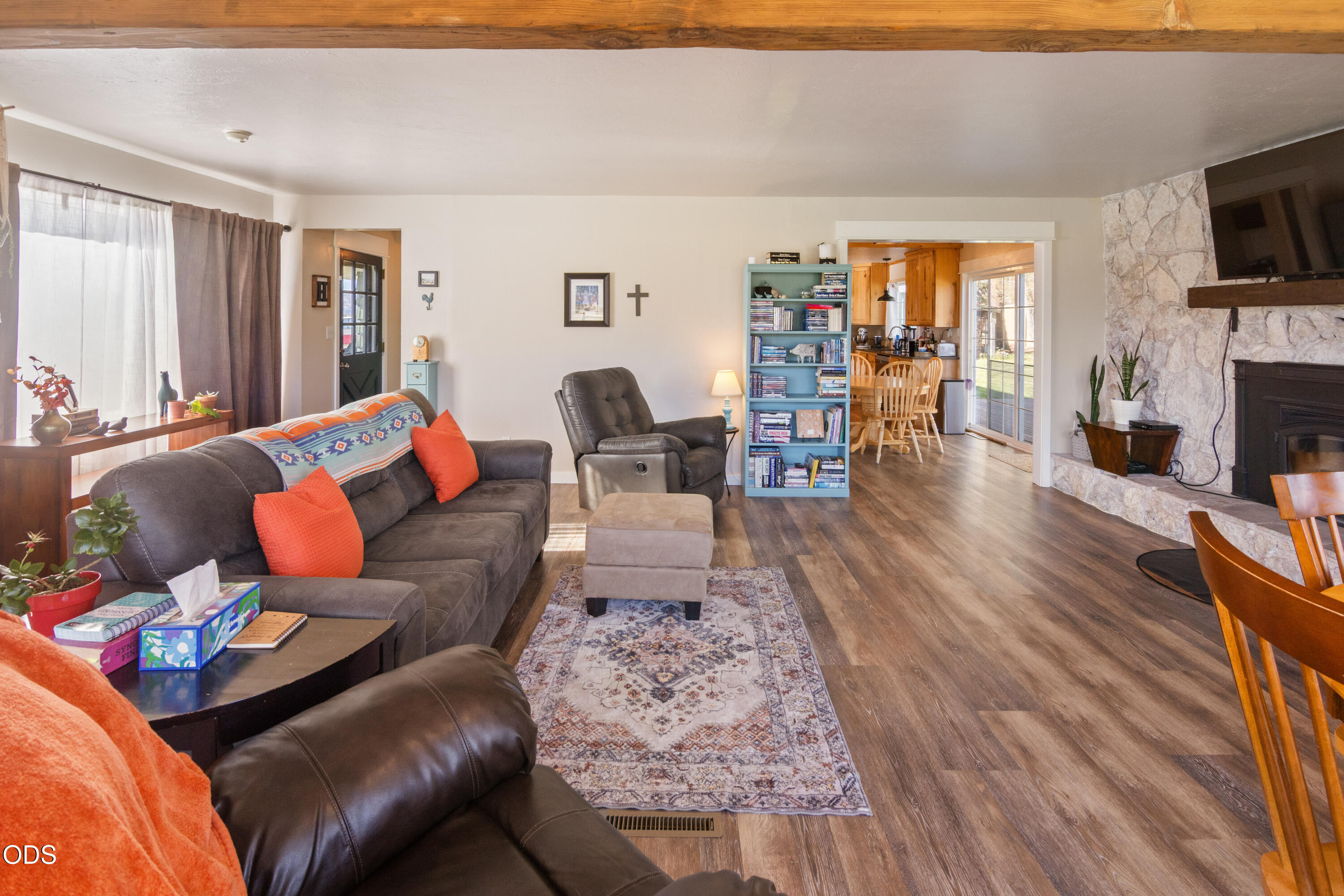 8270 Hill Road Klamath Falls, OR 97603 - Photo 10 of 30