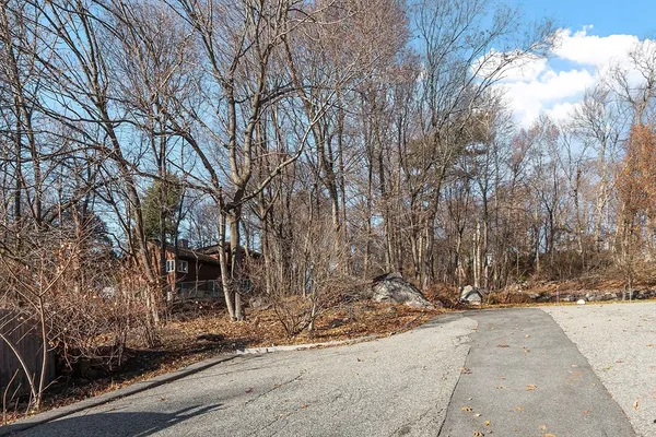 $335,000 | 2 Ashford Street, Saugus, MA 01906