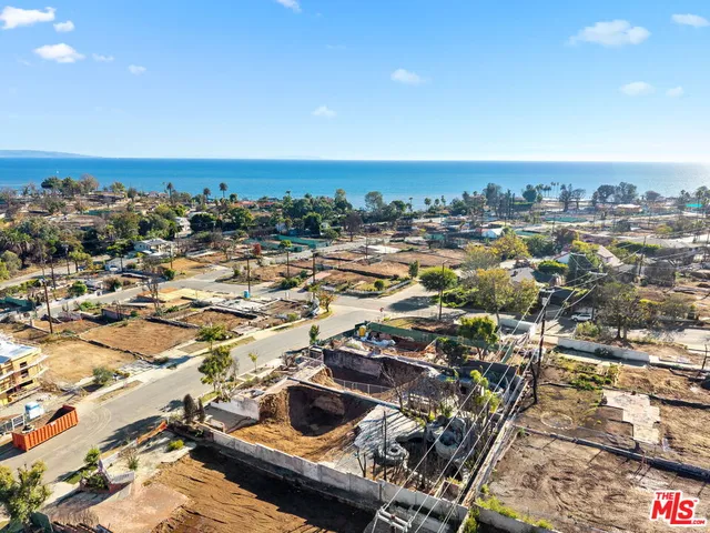 $1,700,000 | 16767 Bollinger Drive, Pacific Palisades, CA 90272