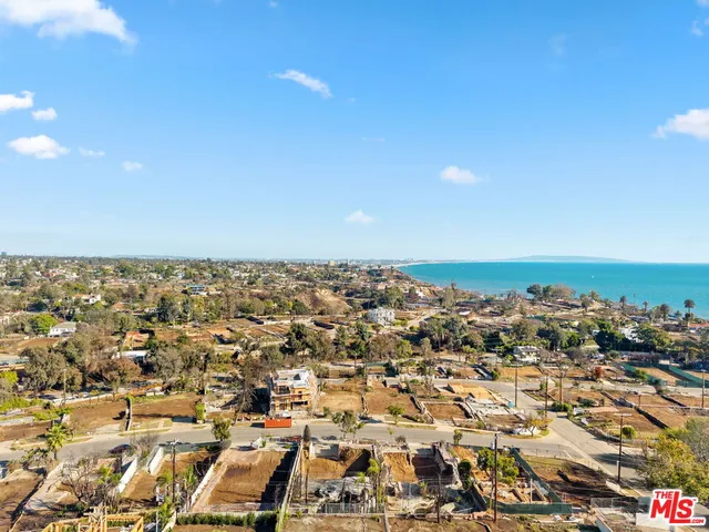 $1,700,000 | 16767 Bollinger Drive, Pacific Palisades, CA 90272