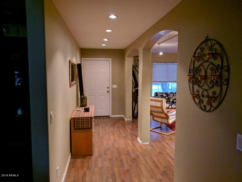 2421 West Darrel Road Phoenix, AZ 85041 - Photo 17 of 24 foyer