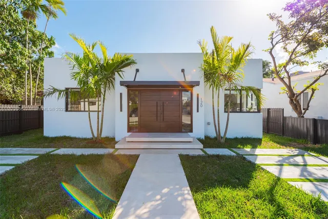 $2,100,000 | 120 Northeast 49th Street, Miami, FL 33137