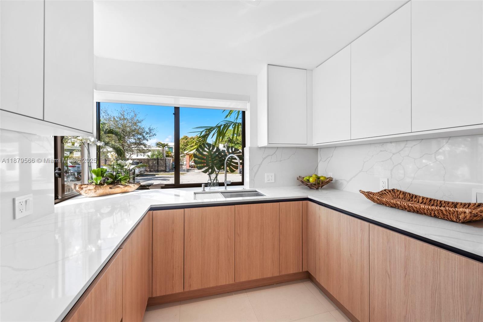 120 Northeast 49th Street Miami, FL 33137 - Photo 11 of 25