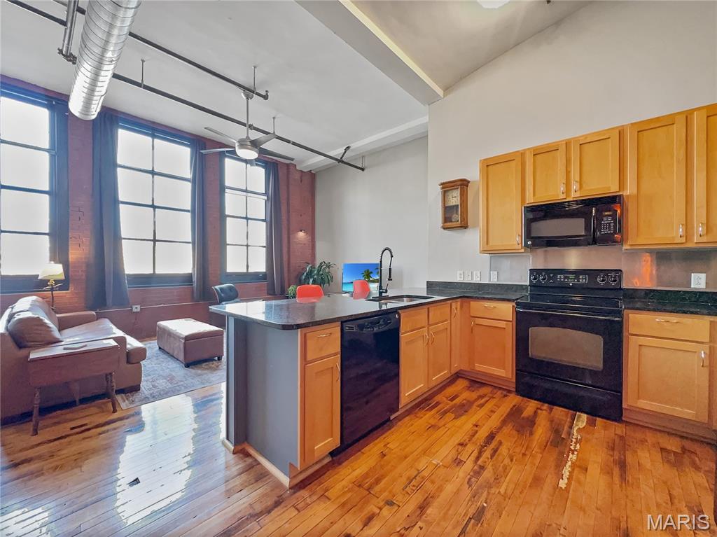 1520 Washington Avenue, Unit R511 St. Louis, MO 63103 - Photo 8 of 26