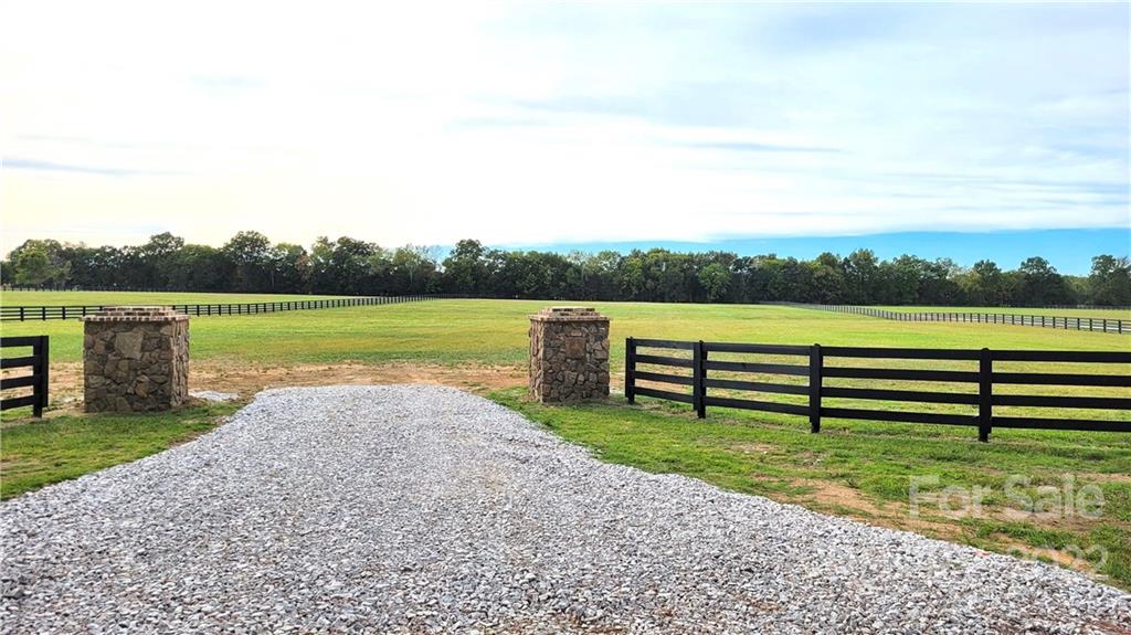 1679 Mayhugh Road, Unit 3 Chester, SC 29706 - Photo 2 of 6 a view of park with ocean view