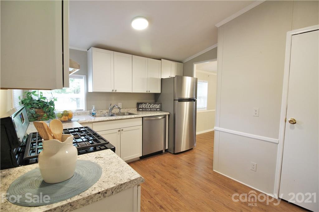 391 South Shiloh Road York, SC 29745 - Photo 10 of 21 Gallery Image 10