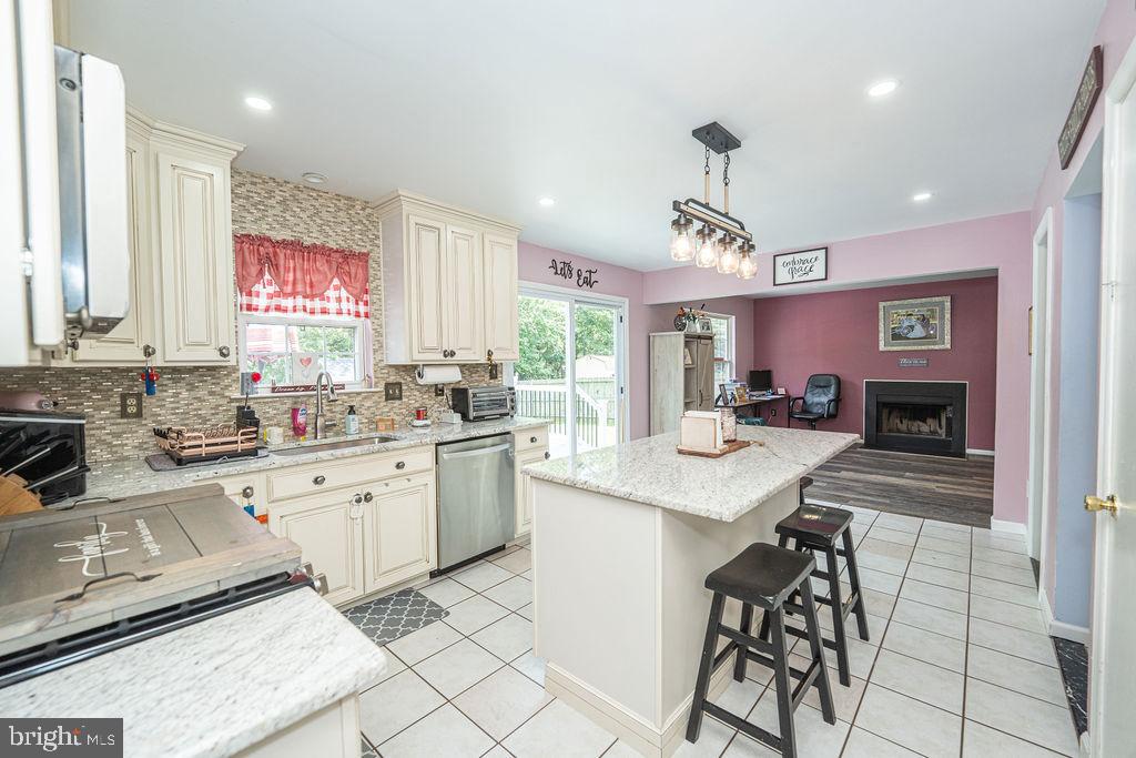 336 Sapling Way Atco, NJ 08004 - Photo 9 of 63 Gallery Image 9
