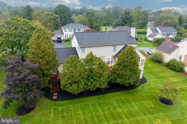 $725,000 | 8 Balmoral Drive, Chadds Ford, PA 19317