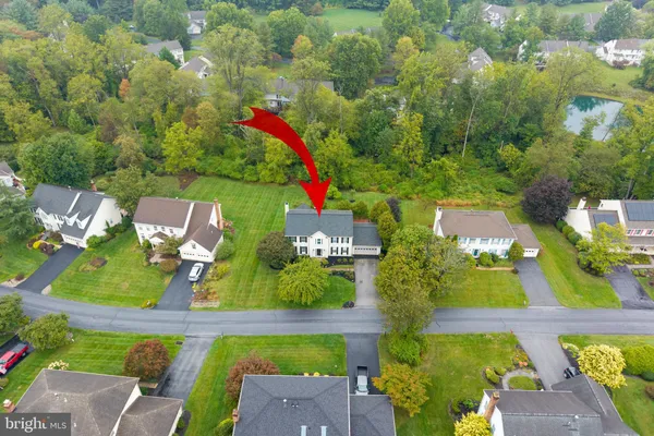 $725,000 | 8 Balmoral Drive, Chadds Ford, PA 19317