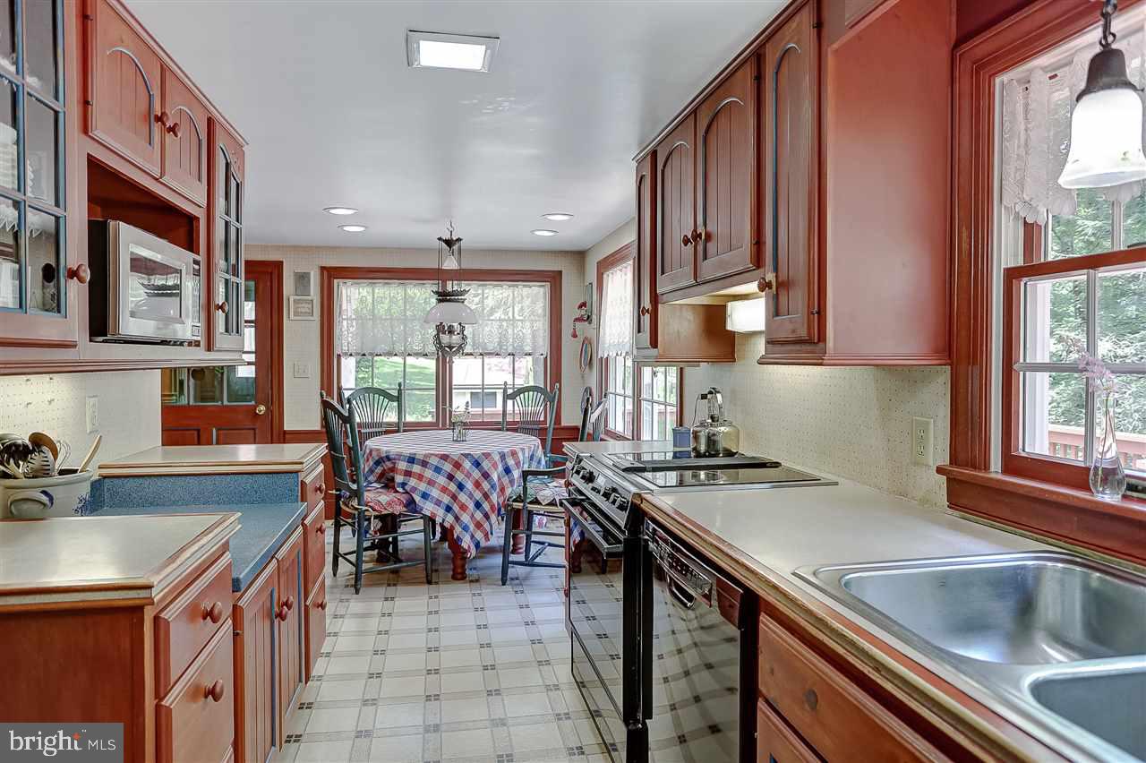 344 Soule Road New Bloomfield, PA 17068 - Photo 3 of 25 Gallery Image 3