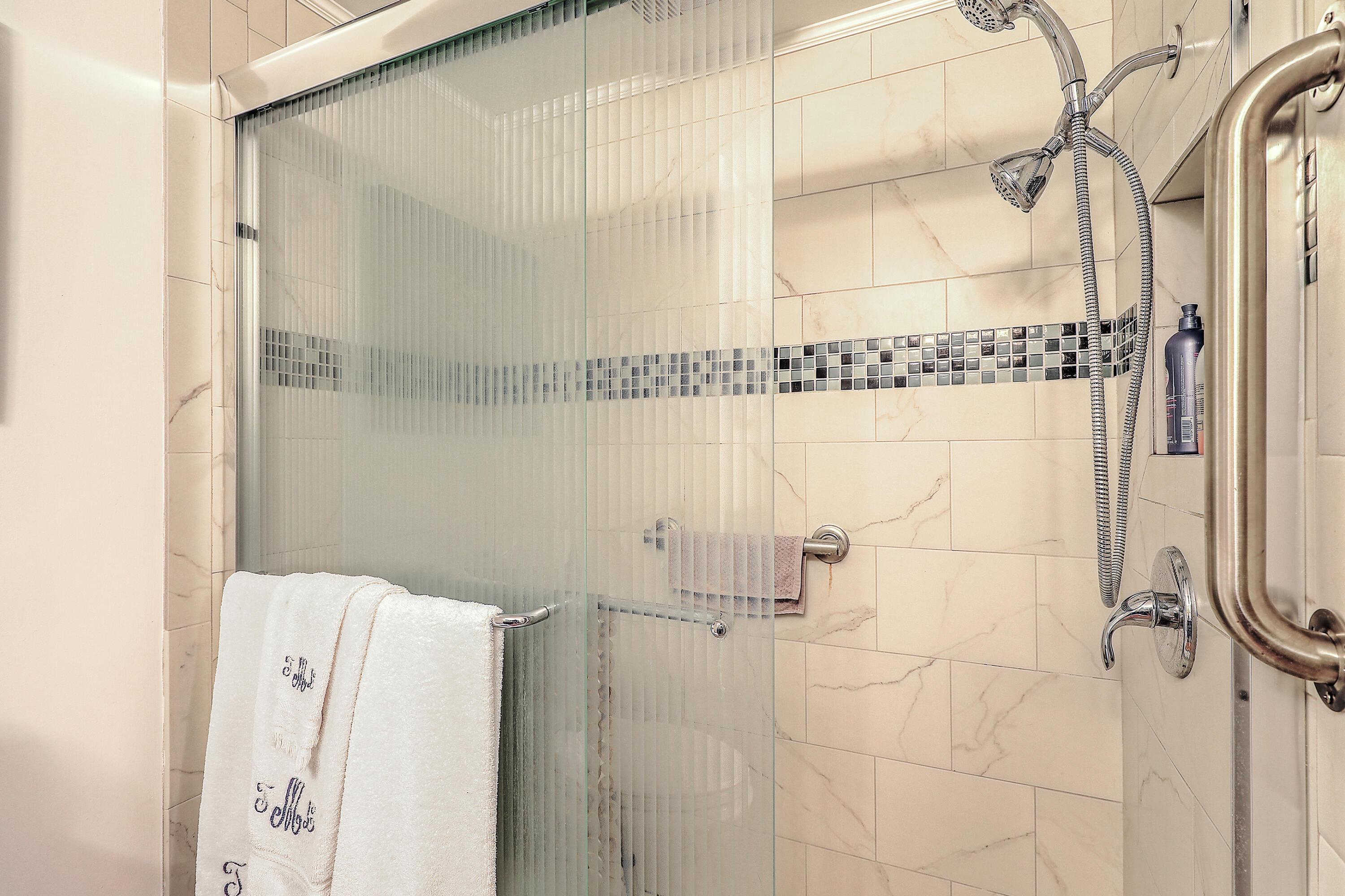 14 Lockwood Drive, Unit 7ABG Charleston, SC 29401 - Photo 40 of 43 0W7A0388_89_90_91_92_93_94