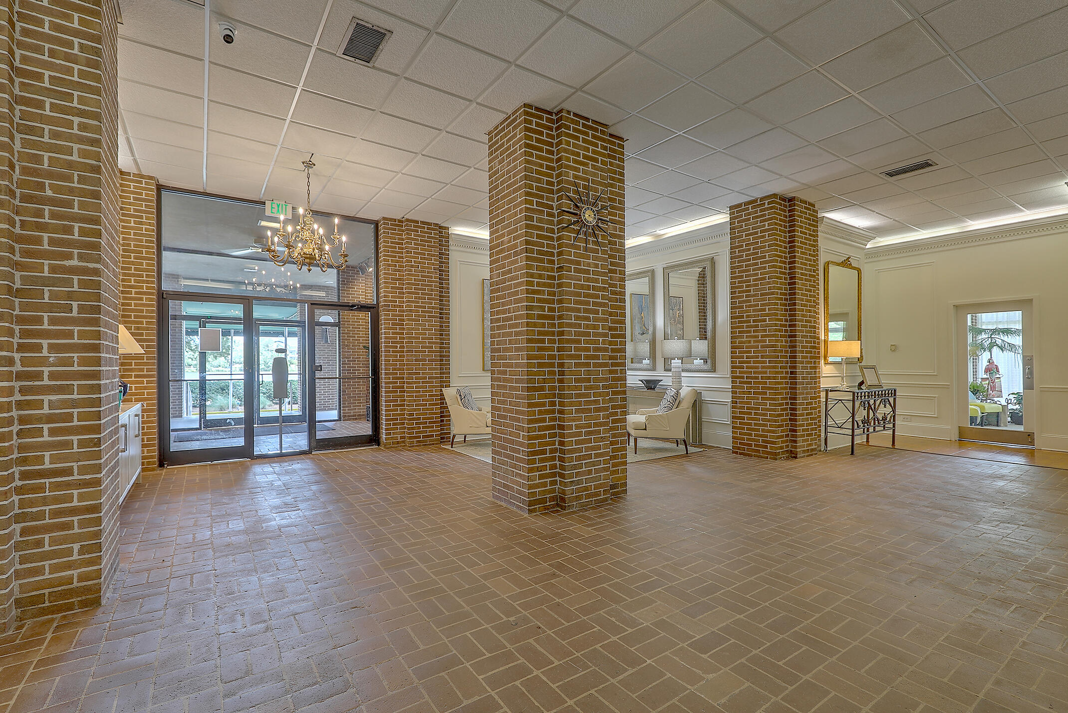 14 Lockwood Drive, Unit 7ABG Charleston, SC 29401 - Photo 5 of 43 1R3A8691_2_3_4_5_6_7