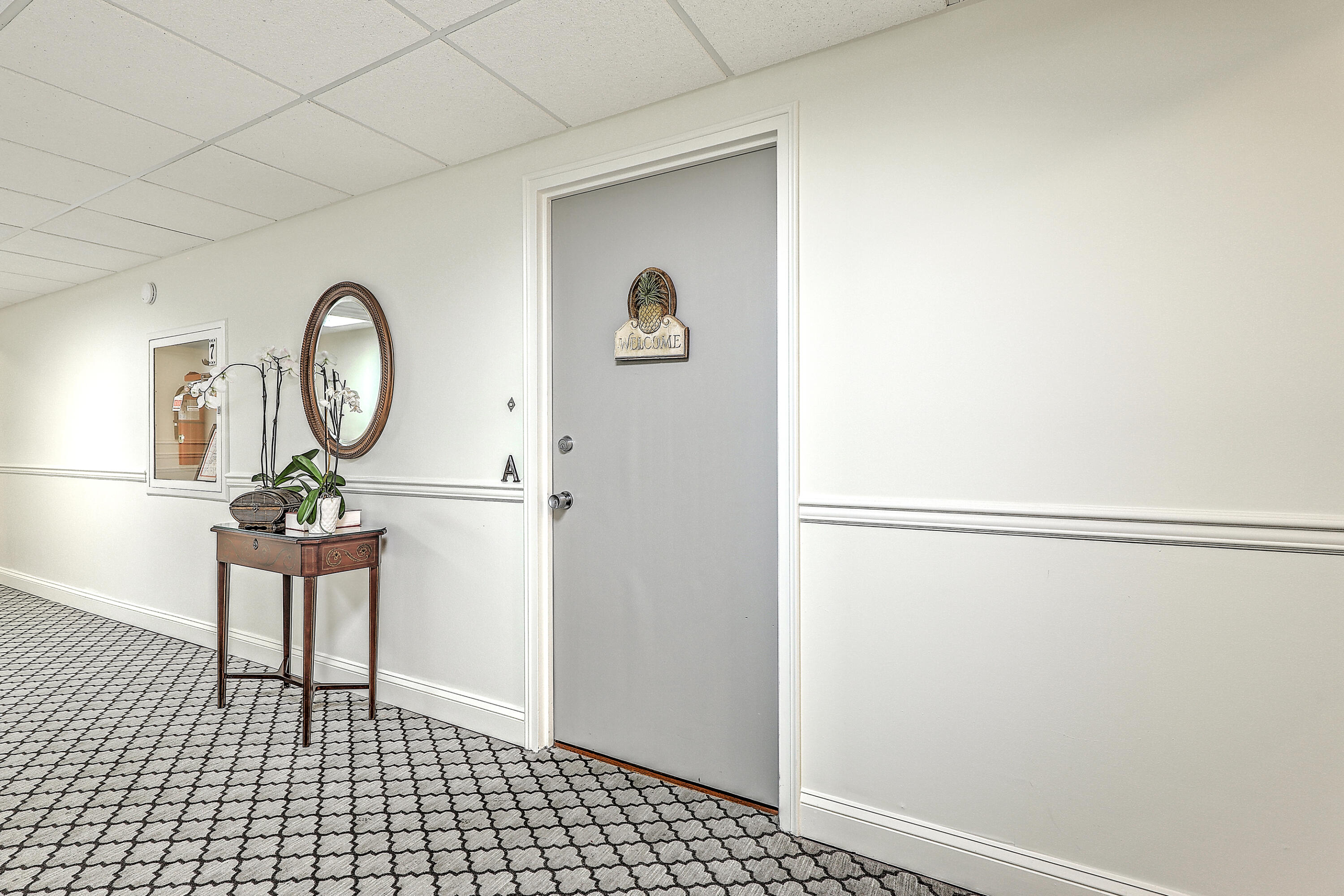 14 Lockwood Drive, Unit 7ABG Charleston, SC 29401 - Photo 9 of 43 0W7A0395_396_397_398_399_400_401