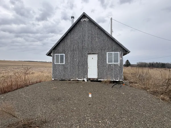 $47,000 | 6 Prairie Road, Sherman, ME 04776