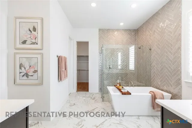 $643,549 | 4714 Clover Field, Marion, TX 78124